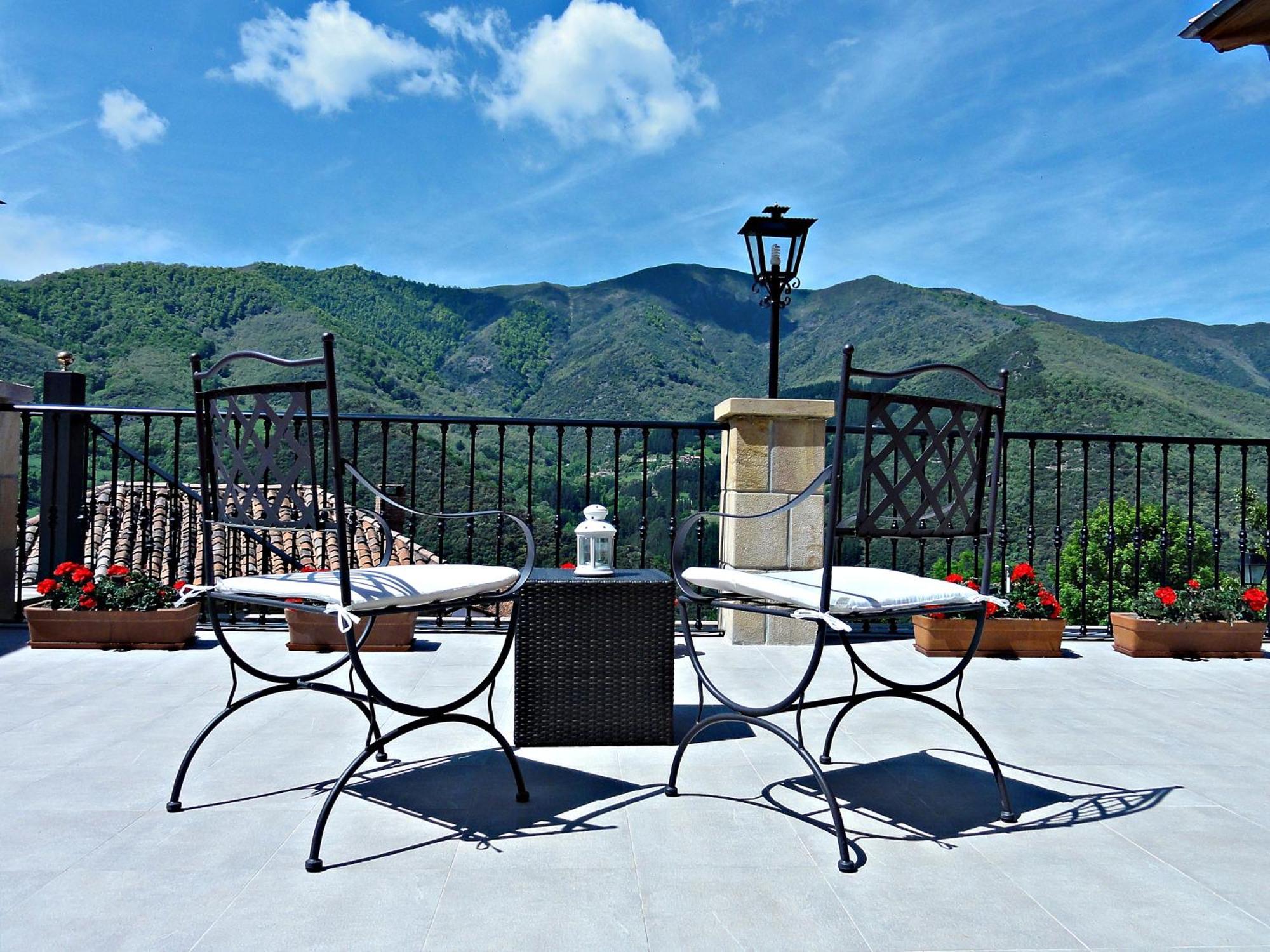 Posada Valle Del Oso Lerones 외부 사진
